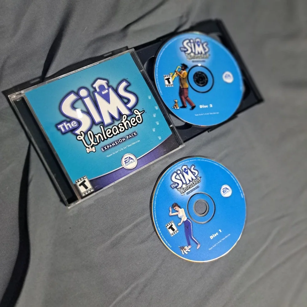 The Sims‎ Sims 2 PC Game Lot Holiday Glamour Life Unleashed Pets University Etc